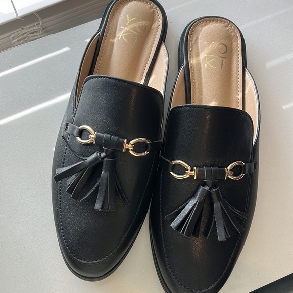 Stunning mules - Picture 2 of 3